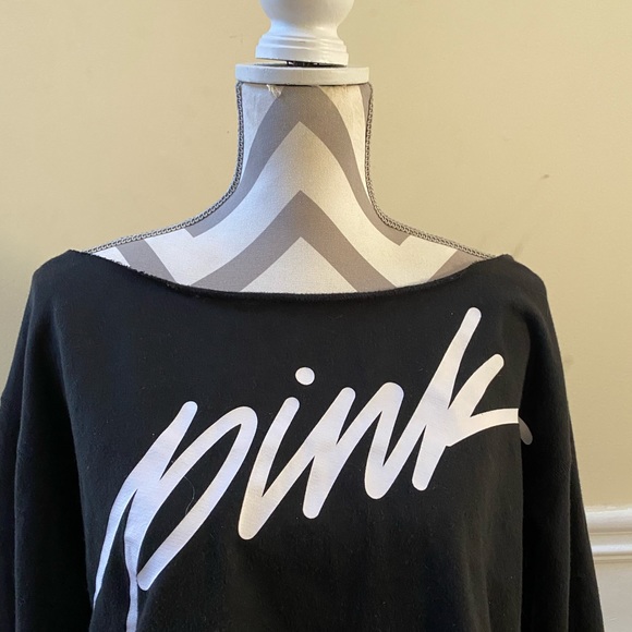 V.S black/white Off the shoulder crop top - Picture 6 of 8